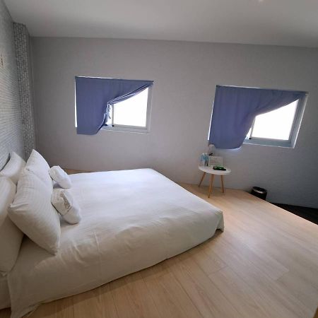 King Wow Inn Tainan Exterior photo