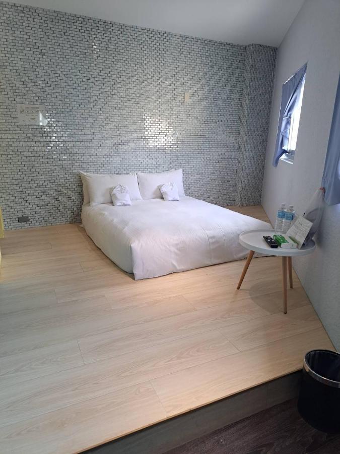 King Wow Inn Tainan Exterior photo