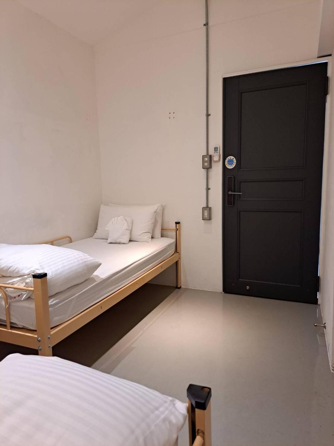 King Wow Inn Tainan Exterior photo