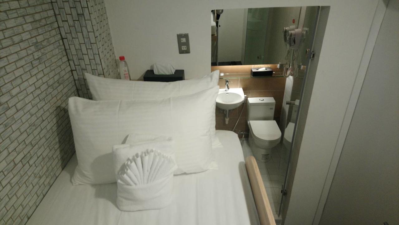 King Wow Inn Tainan Exterior photo