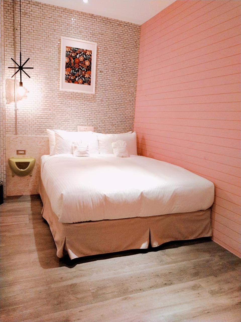 King Wow Inn Tainan Exterior photo