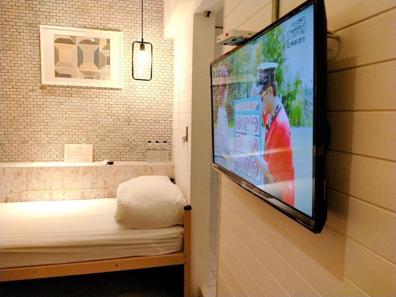 King Wow Inn Tainan Exterior photo