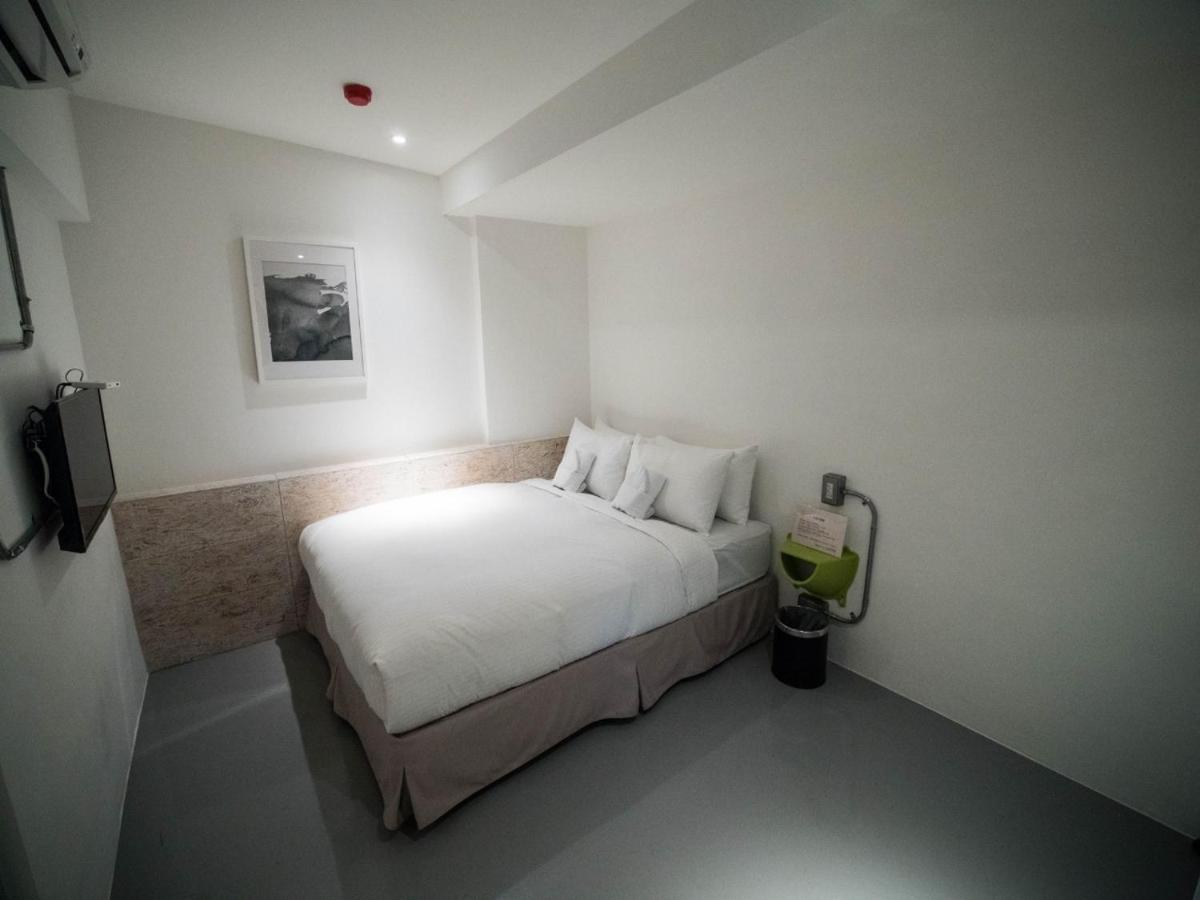 King Wow Inn Tainan Exterior photo
